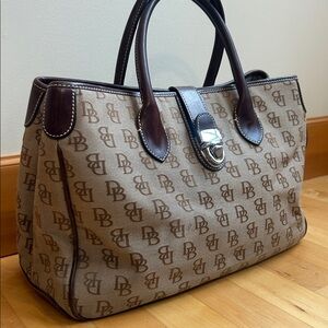 Dooney & Bourke Tan and Brown Monogram Tote w/Detachable Shoulder Strap